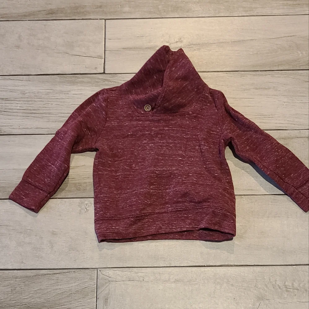 🦔 Old Navy boys collared sweater tee🌻